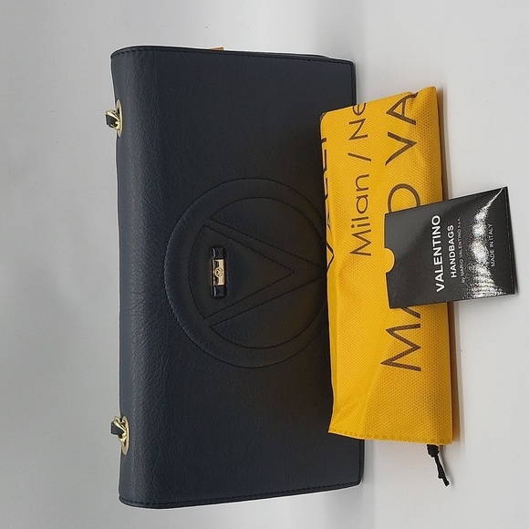 822- Valentino by Mario Valentino Crossbody Bag Genuine Italian Leather NWT - Picture 5 of 13